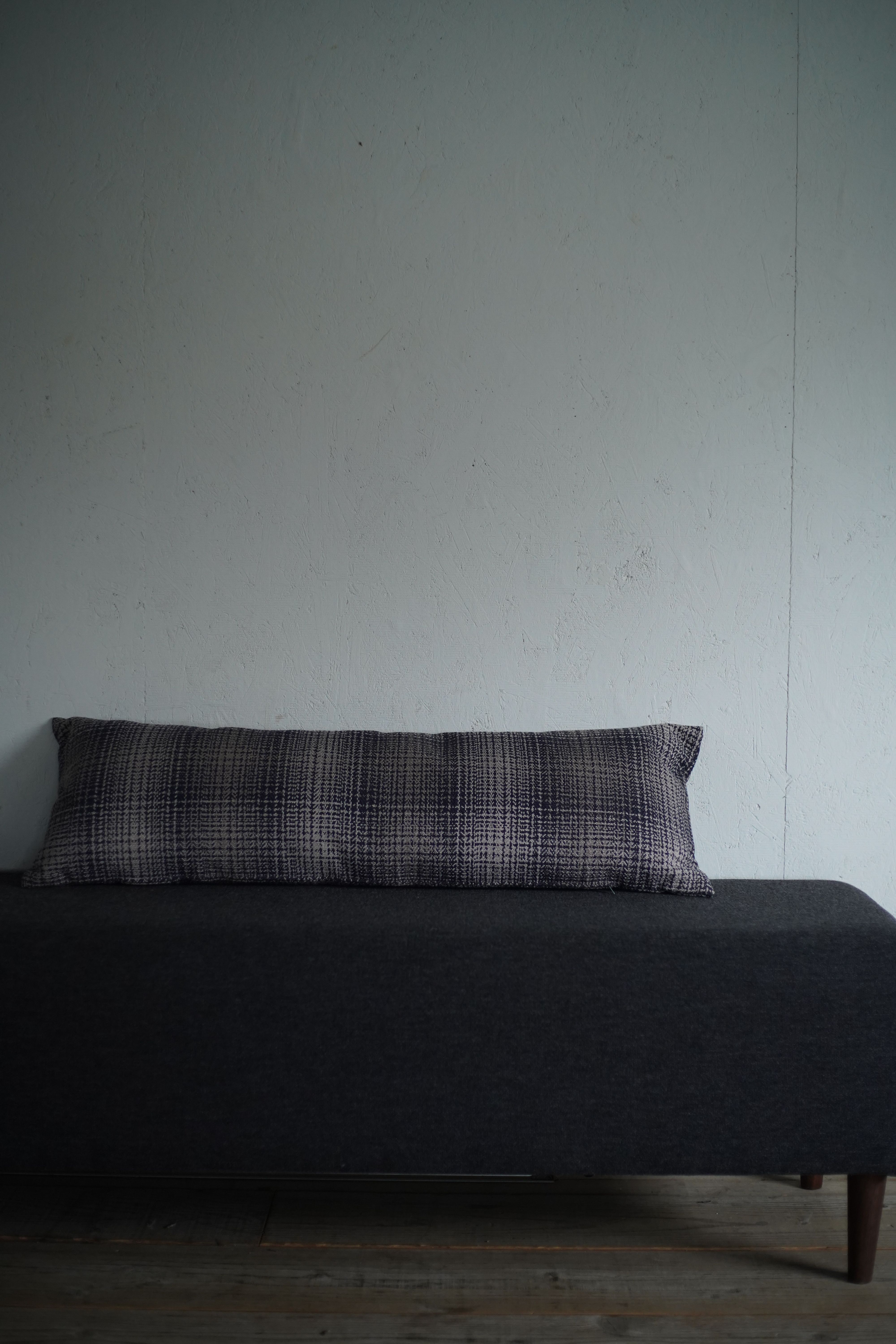 Wide Cushion L OUTLET